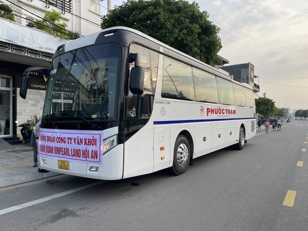 480710901 1637389887147091 4748268652043272374 n Thuê xe du lịch Quảng Ngãi – Xe sạch, chạy êm, bác tài người Quảng Ngãi