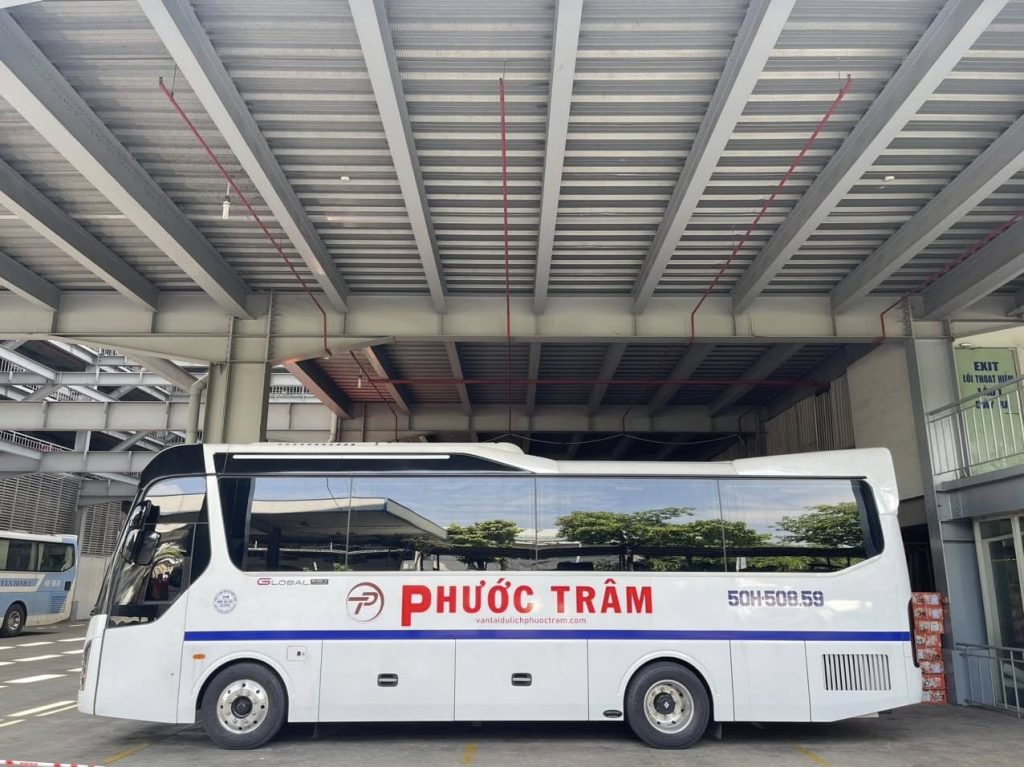 481272692 1641786363374110 1356258625667331511 n Thuê xe du lịch Quảng Ngãi Phước Trâm: Dịch vụ đưa đón sân bay, tour du lịch chuyên nghiệp