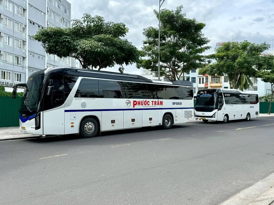 So sánh dịch vụ thuê xe du lịch Quảng Ngãi: Phước Trâm có điểm gì nổi bật? 3 Thuê xe du lịch Quảng Ngãi - Dịch vụ vận tải du lịch Phước Trâm